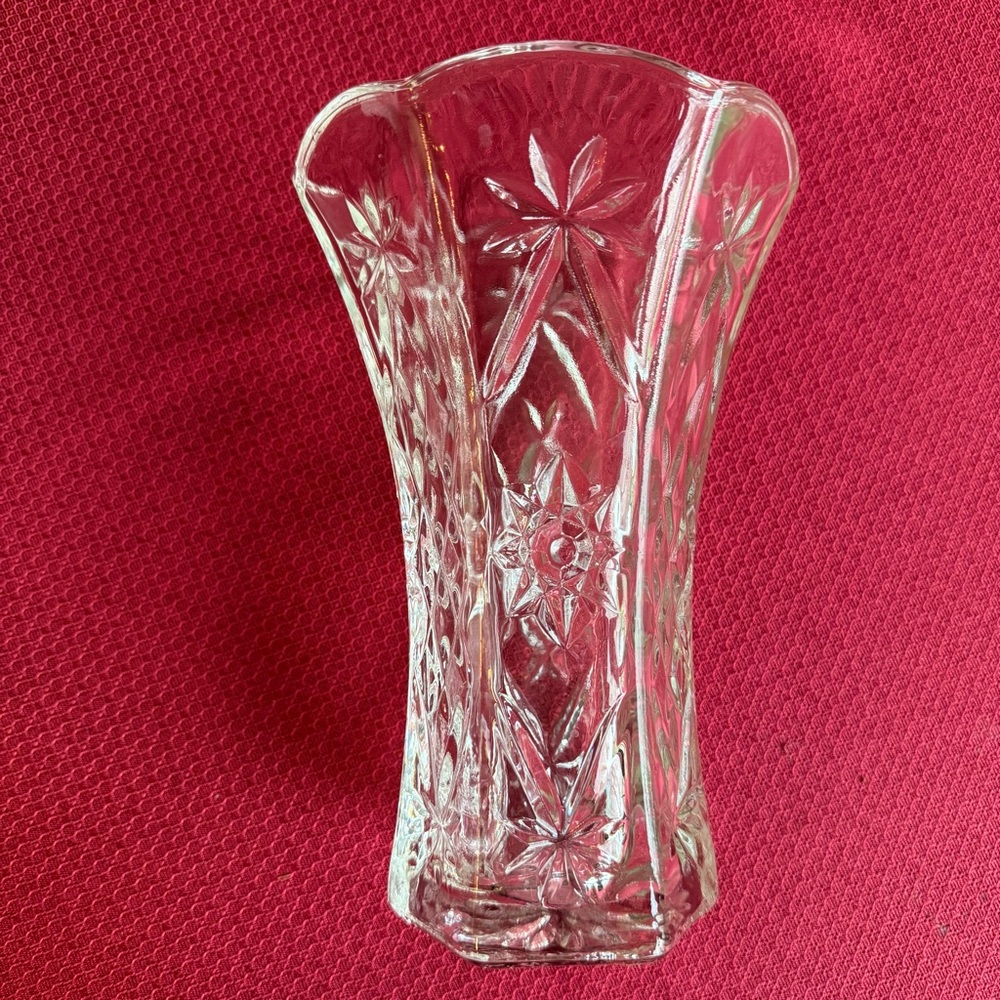 Vintage Anchor Hocking Star of David design Vase